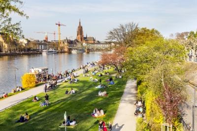 Frankfurt Germany Weather in Summer