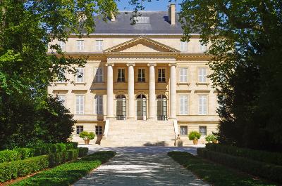 Things to Do in Bordeaux: Chateaux Margaux by Auto Europe